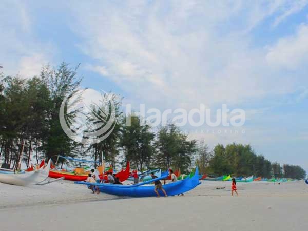 Pantai Serdang Belitung