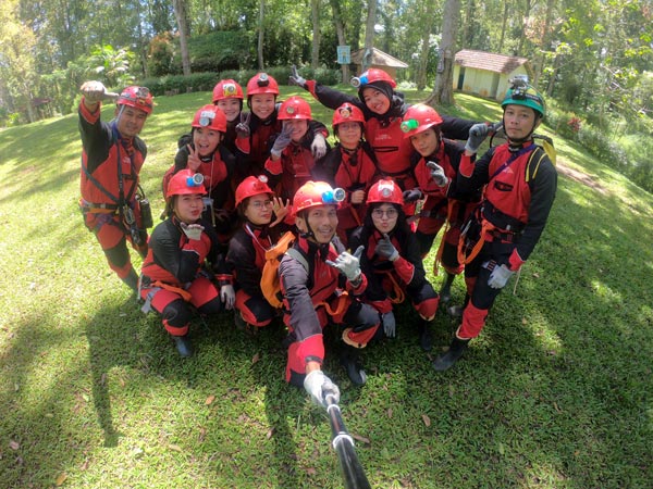 Open Trip Caving Goa Buniayu Sukabumi